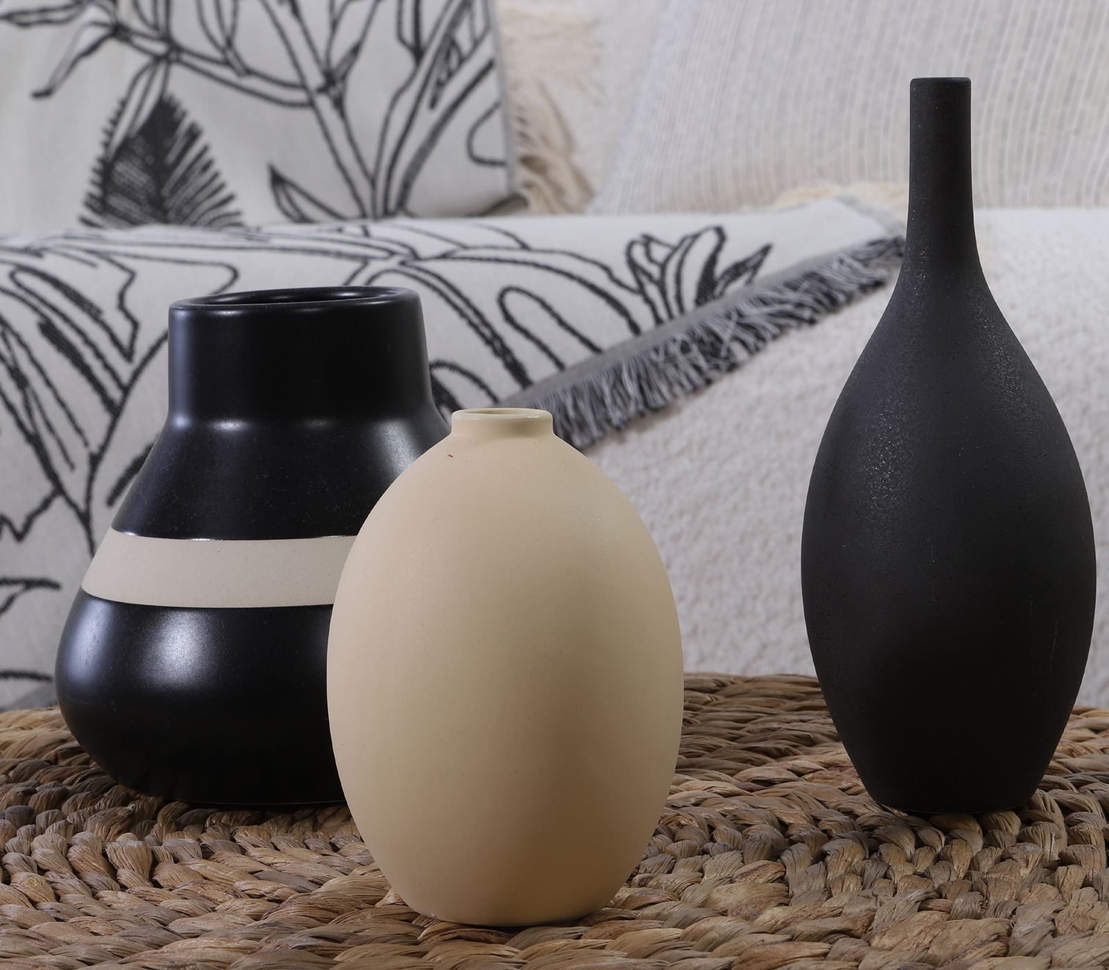 Nef-Nef Homeware ΒΑΖΑΚΙ ΚΕΡΑΜ.ΔΙΑΚΟΣΜΗΤΙΚΟ CIRCUI 15,5Χ14,2 BLACK/WHITE - Image 2