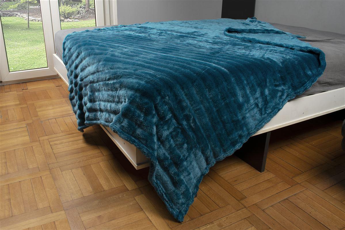 DIMcol ΚΟΥΒΕΡΤΑ Coral Fleece Ριγέ 160X220 300gsm 13 Petrol 100% Polyester