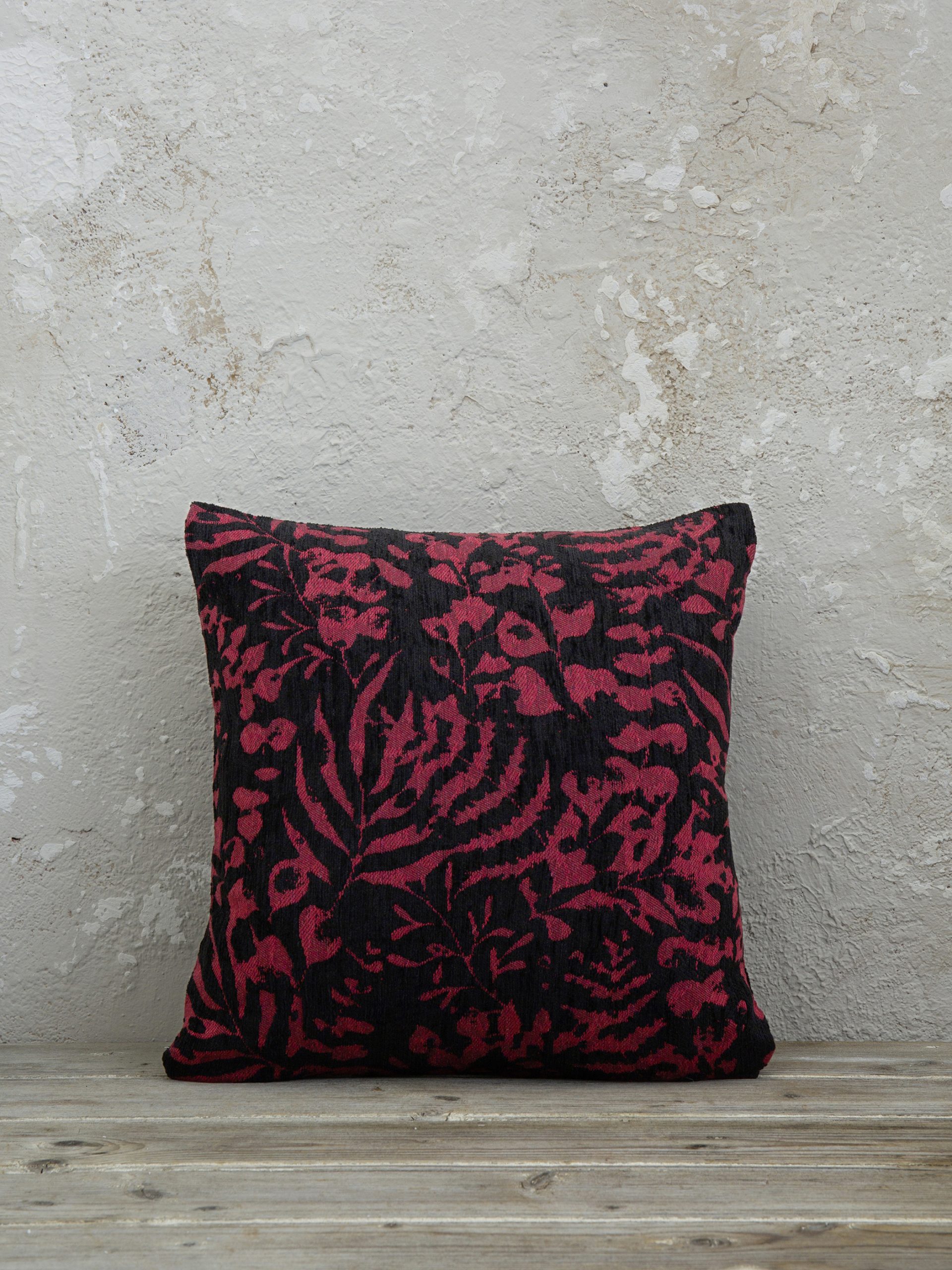 Nima Home Διακοσμητικό Μαξιλάρι 45x45 - Dusk Ruby Red Κόκκινο