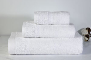 Down Town Σετ Πετσέτες Με Δαντέλα 70x140 White 3 τεμ.