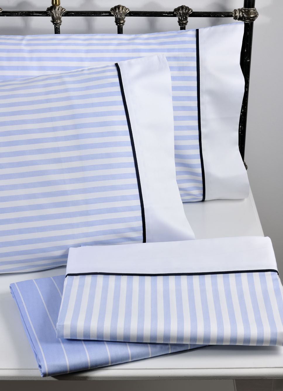 Down Town Σετ Σεντόνια Elvira Stripe Υπέρδιπλα 245x270 880 Ciel